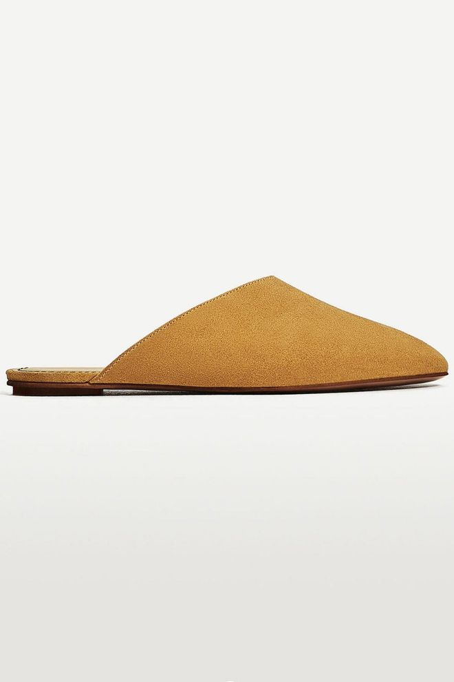 These Zara shoes feature a flattering and leg-lengthing V-shape at the front. Zara Leather shoes, £39.99