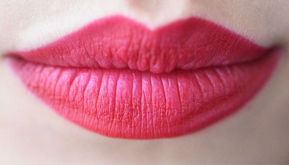 fuller lips, makeup