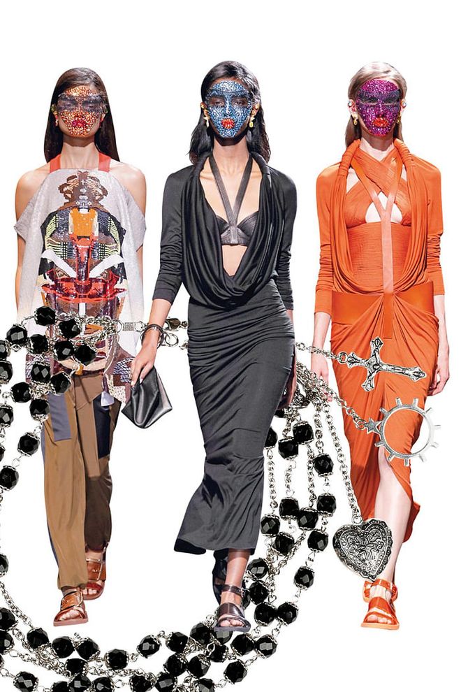 Abstract motifs, such as this from the spring/summer 2014 collection, have also come to define Tisci’s works for the brand | The face masks were integral to 
the collection, staged around a set made up of cars | Spring/summer 2014’s collection clashed Japanese 
and African influences | Bracelet, Givenchy by Riccardo Tisi