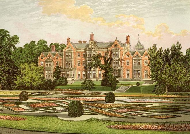 Sandringham House is located in Norfolk and is owned by the royal family. On the grounds is Park House, where Princess Diana's mother Frances was born in in 1936 and Diana was born in 1961. The estate is a royal family staple and Sandringham House hosts many of the family holidays.
Photo: Getty