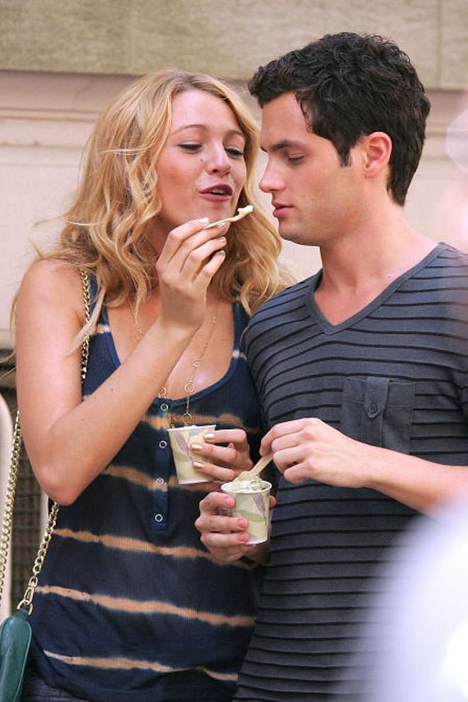 Taking a cue from their on-screen characters, the Gossip Girl costars' relationship heated up in real life, with Lively and Badgley dating for a solid three years while working together, too. Their romance ended in 2010, which must've made it super strange to not only continue working together but also to marry each other on the show during the final, 2012 season.