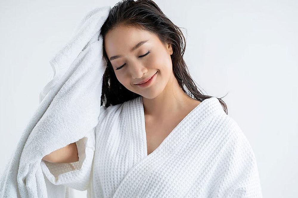 20 Best Shampoos For Asian Hair To Solve All Hair And Scalp Issues
