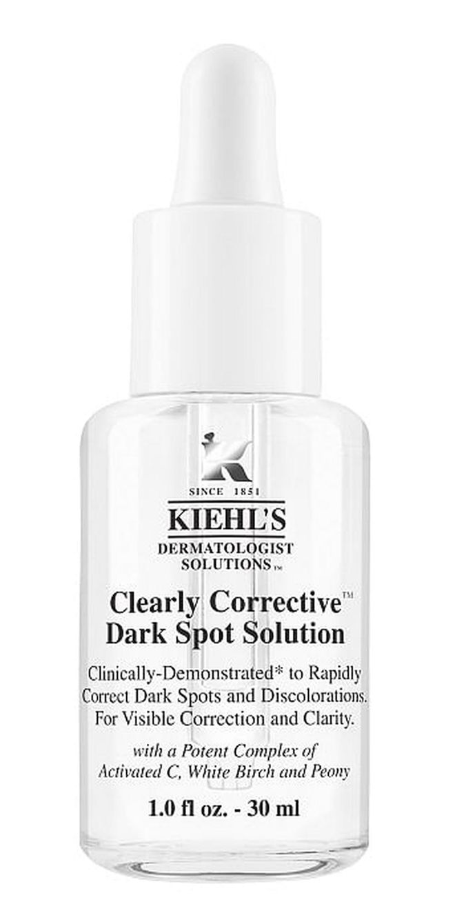 This combines vitamin C derivative with botanical extracts to improve skin clarity and also target fine lines. 