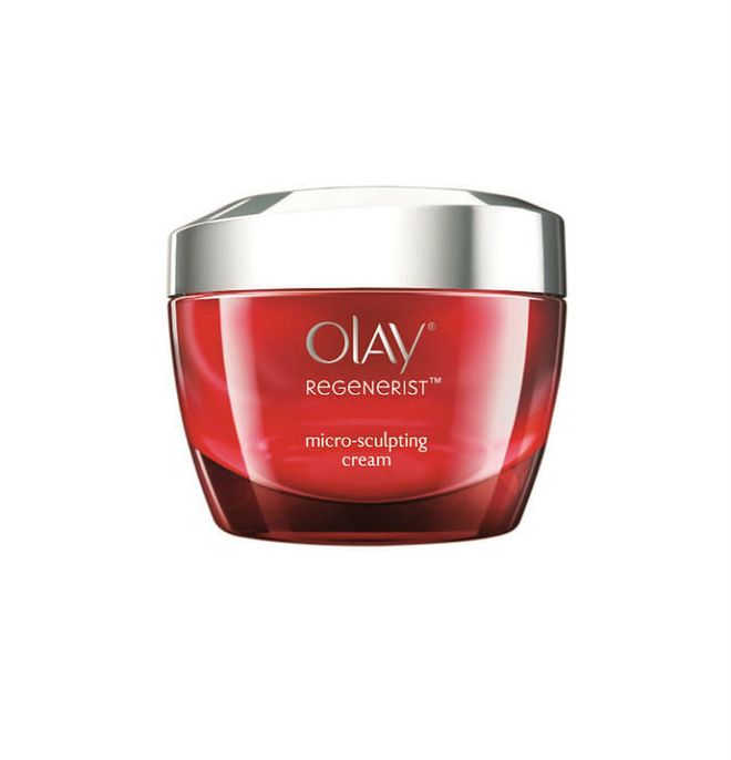 Infused with niacinamide, olivem, amino peptides and lys'lastine, this potent cream works to regenerate and renew skin cells. The result is firmer, more luminous skin. (Photo: Olay Singapore)