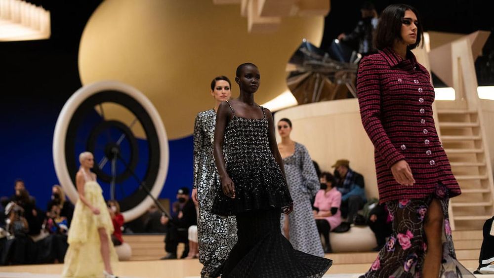 See The Looks From Chanel Haute Couture Spring/Summer 2022 Collection