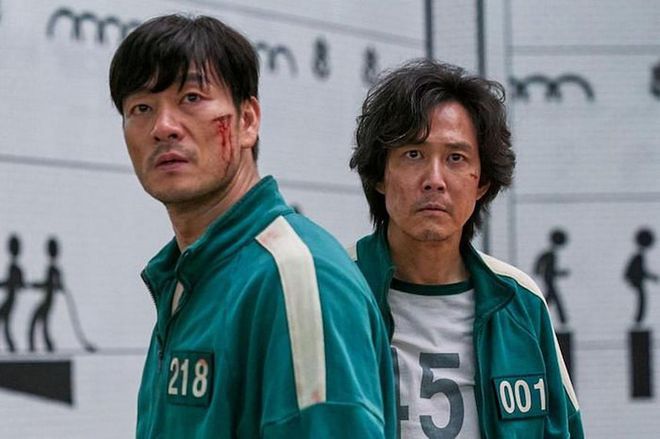 (From left) Park Hae-soo and Lee Jung-jae in 'Squid Game'. (Photo: Netflix)