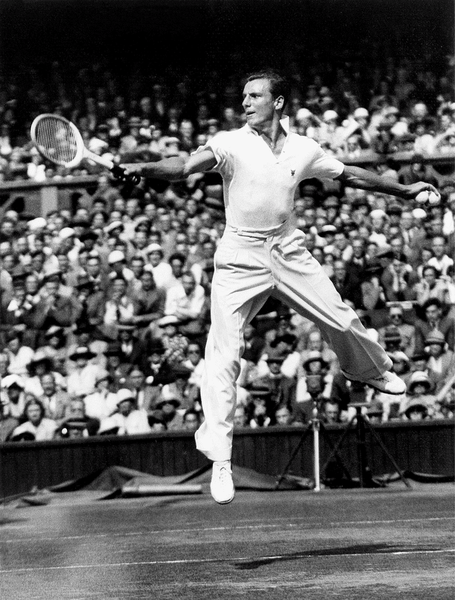The first player to win a "career grand slam" in 1935 is equally well known for his popular polo shirts featuring a laurel wreath
Photo: Getty