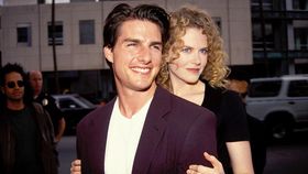 Tom Cruise and Nicole Kidman pose for a photo together in 1992. (Photo: Vinnie Zuffante/Getty Images)