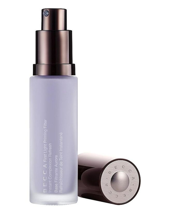 We all know that beauty sleep is essential for a radiant, glowing complexion. But we don't always the luxury of clocking in that 8 hours. Becca's First Light Priming Filter has a subtle lilac tint to brighten the complexion to give a fresh-faced look, on top the usual priming functions. 