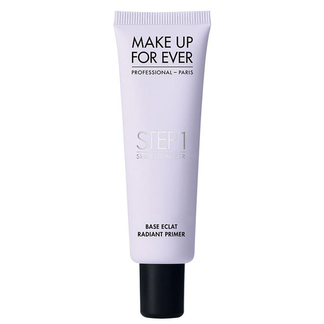 Not only does its purplish tint counter dullness for an instant glow, this lightweight primer also hydrates, firms and smooths skin. 