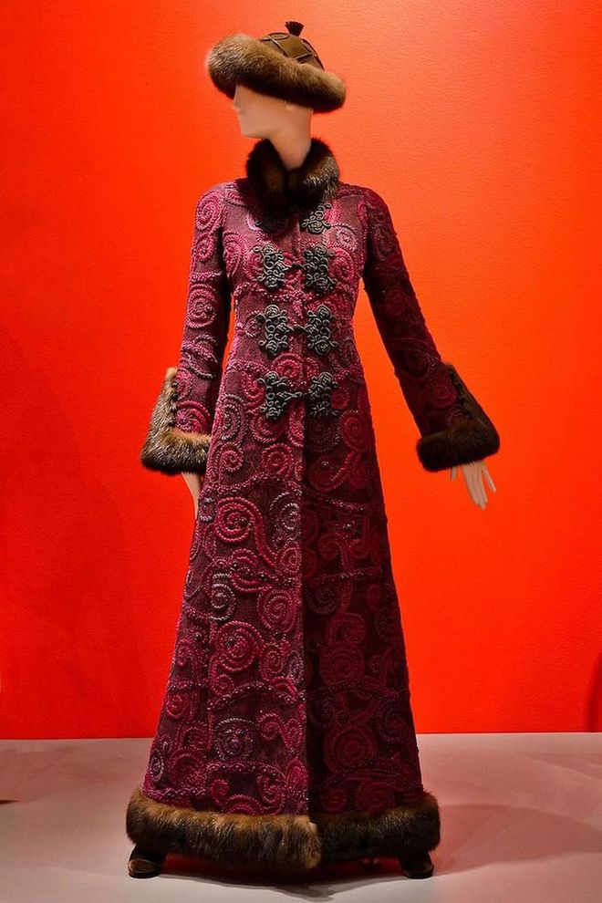 Oscar de la Renta for Pierre Balmain, Coat, fall/winter 2002–03, silk, silk embroidery and appliqué, and mink, Collection of Ann Getty.