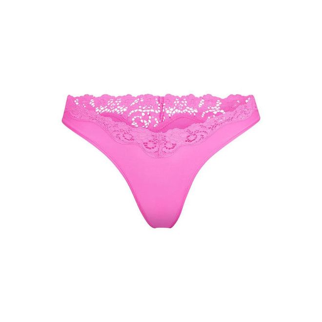 SKIMS Fits Everybody Lace Dipped Thong