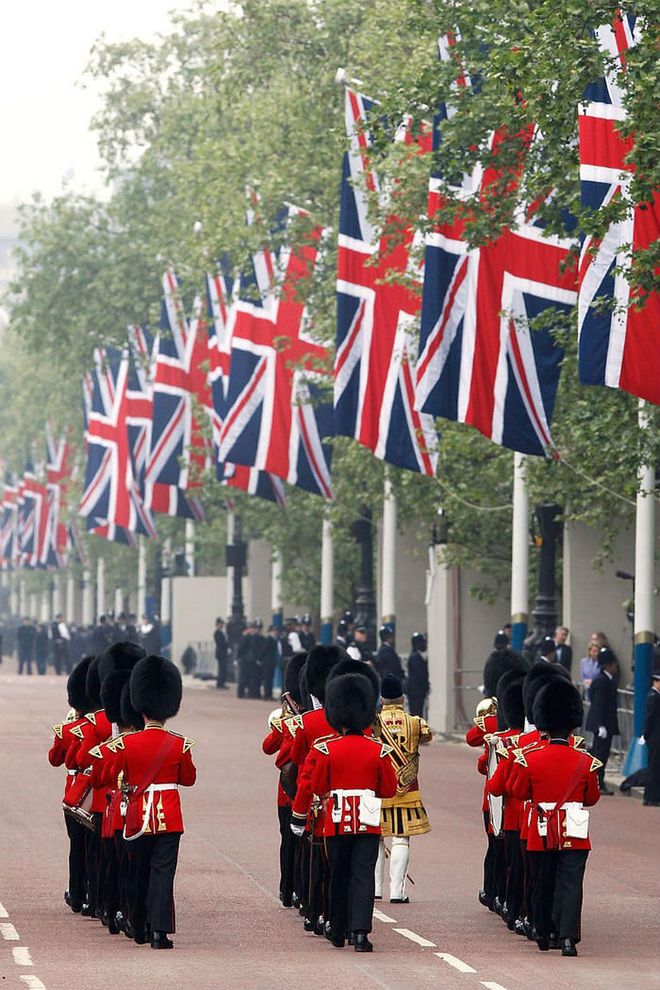 Officers prepare the processional route for the Royal Wedding.

Photo: Getty