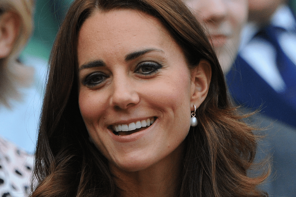 Kate Middleton Shows Off Her Sleek 9-To-5 Style On World Mental Health Day