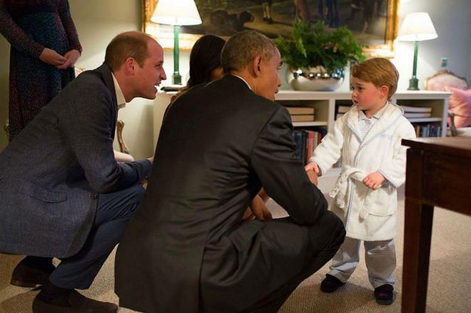 Back in April 2016, Prince George "was allowed to stay up late" to meet the Obamas at Kensington Palace.
Photo: Getty

