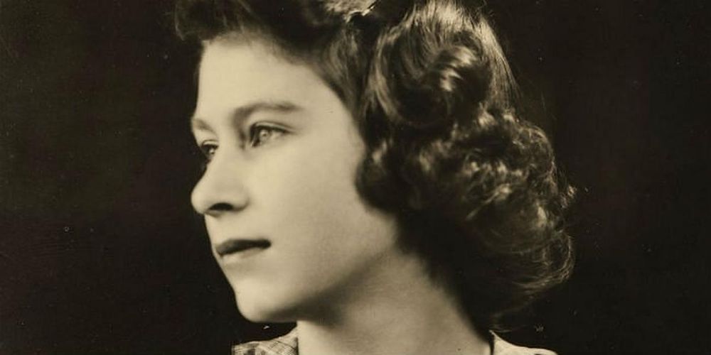 Childhood photos of Queen Elizabeth II and Princess Margaret