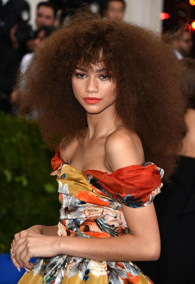 Zendaya looked like a Caribbean princess with her voluminous curls. Her contoured face was well done but it was her coral-coloured lips that took centre stage (Photo: Getty)