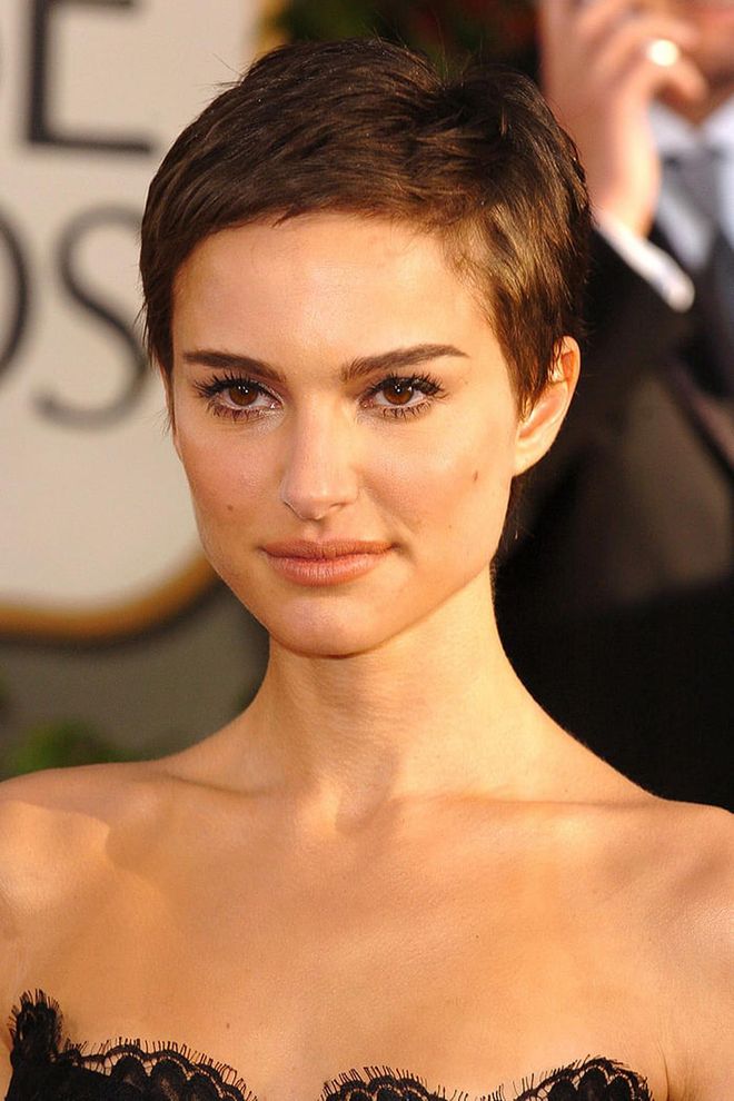 After shaving her head for V for Vendetta, Natalie Portman's pixie cut became one of the most iconic red carpet hair moments of all time. At the Golden Globes that year, she balanced the short crop with voluminous black lashes.

