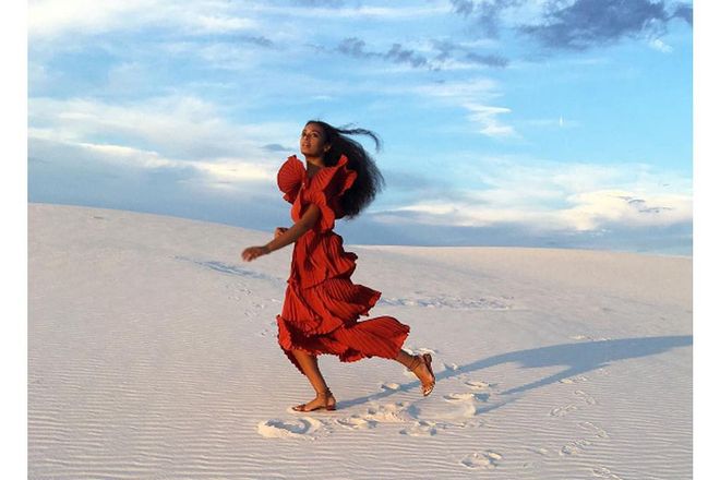 To ring in her 30th birthday, Solange staged her own fashion shoot in White Sands while vacationing with a group of friends in New Mexico. —@saintrecords Photo: Instagram