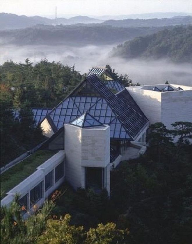 Completed in 1997, the Miho Museum is intriguing because of its location in the Kyoto mountains. With hills and forests to work around, three-quarters of the building is designed underground or into the mountain. Pei explained that this was part of his vision: "Japan's architects in the distant past strove to bring their buildings into harmony with their environment (...) I think you can see a very conscious attempt on my part to make the silhouette of the building comfortable in the natural landscape."  Photo: Getty