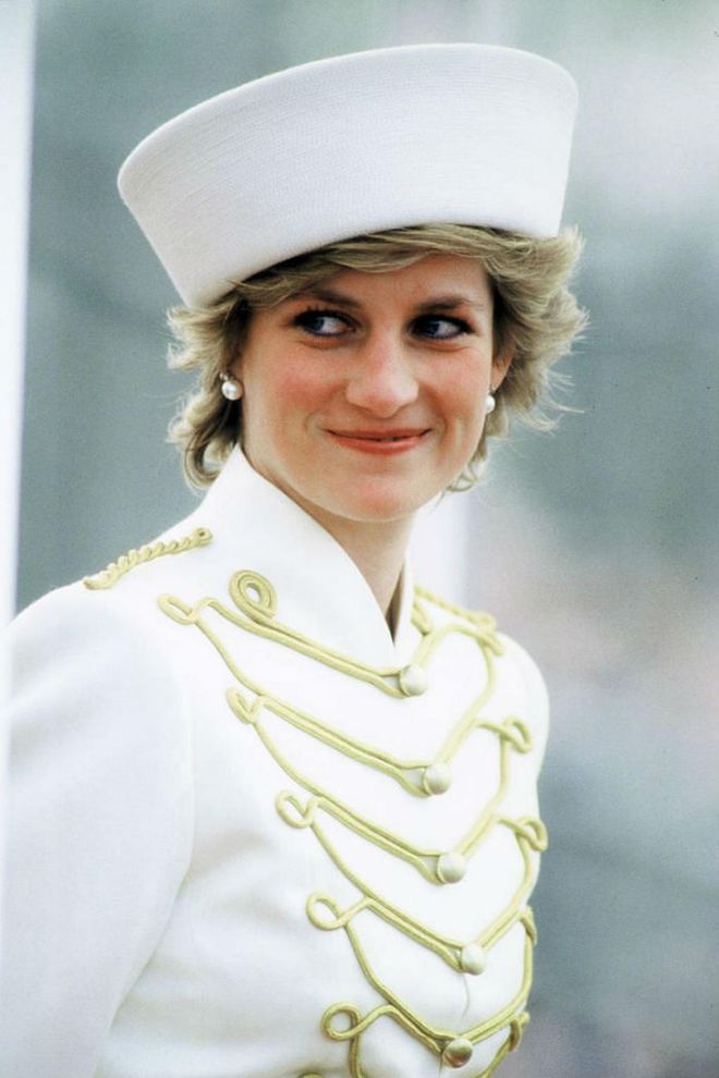 Princess-Diana-visit-to-the-Sandhurst-Military-Academy