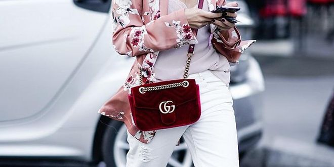 Gucci Marmont Velvet bag, Rubin

Photo: Getty