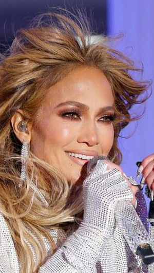 Jennifer Lopez New Year's Rockin' Eve 2020