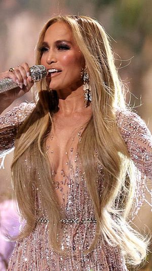 Jennifer Lopez (Photo: Kevin Winter/Getty Images)