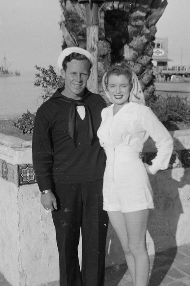 Dougherty and Monroe on Catalina Island, where he was stationed for boot camp. They divorced in 1946. Photo: Getty 
