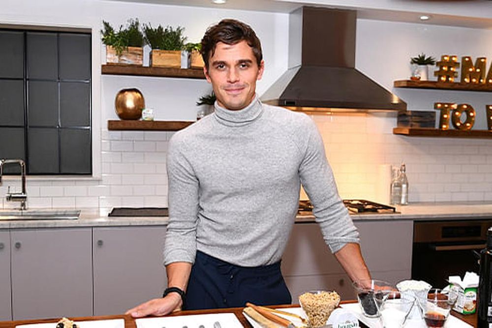Get Cooking With These Celebrities As Your Guide