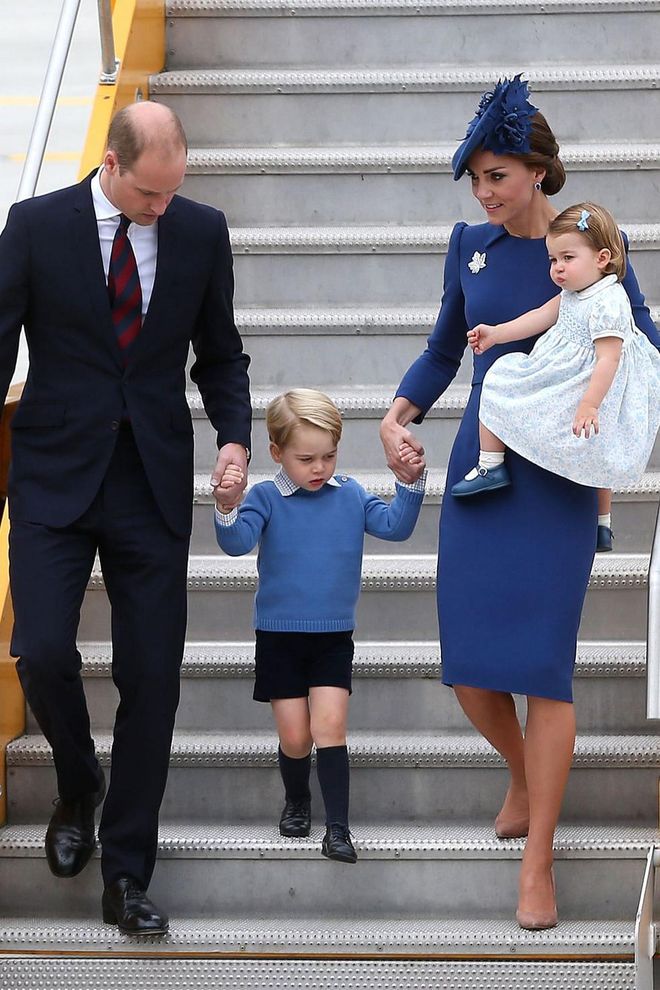 The Duchess and her family arrive in Victoria, Canada in style.
Photo: Getty