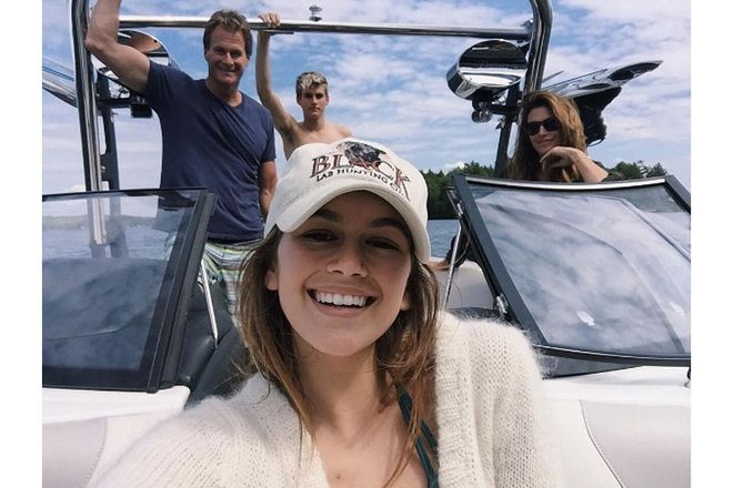 Supermodel-in-the-making Kaia Gerber snaps a family selfie with mom Cindy Crawford, dad Rande Gerber and brother Presley on a boat ride. Crawford captioned the Instagram, "Summer has begun! ☀️#FamilyTime" Photo: Instagram