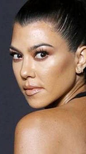 Kourtney Kardashian featured image
