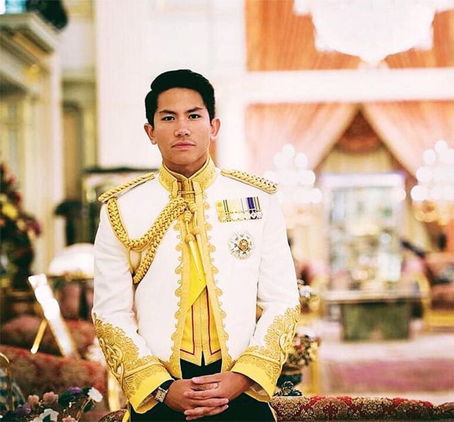 The 10th son of His Majesty Sultan Hassanal Bolkiah of Brunei, His Royal Highness Prince Abdul Mateen is a total heartbreaker. Be it in a sharp three-piece Savile Row suit, or riding boots when he saddles up for polo, or even topless when casually tanning on his yacht in the Mediterranean, His Highness’ loyal legion of 776,000 fans on Instagram constantly wait for updates with bated breath, and live vicariously through his posts on social media. Athletic good looks aside, His Royal Highness is also a loving and filial brother who considers his elder sister, Her Royal Highness Princess Fadzillah Lubabul Bolkiah, as the “real captain of the ship”. 