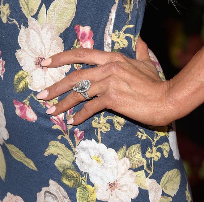 Paris Hilton wearing her engagement ring on October 13, 2018.

Photo: Getty