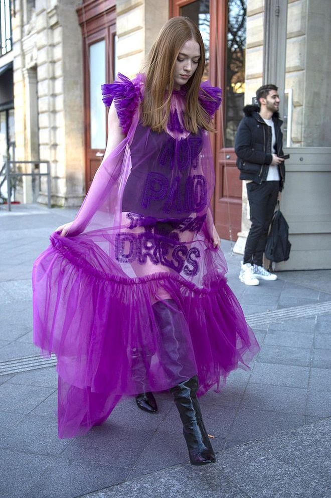 Make a maxi statement in bold violet. (Photo: Showbit)
