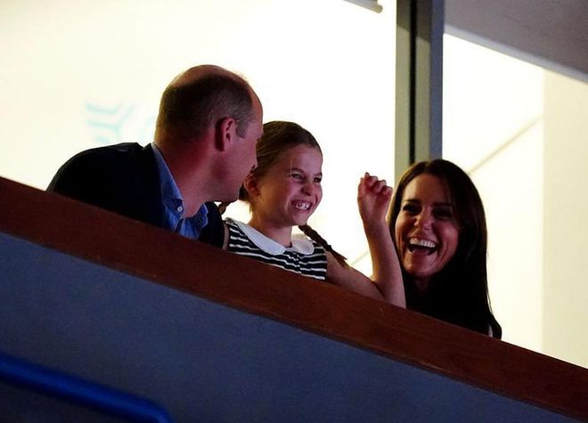 princess-charlotte-expressions-commonwealth-games-twitter-reactions-02