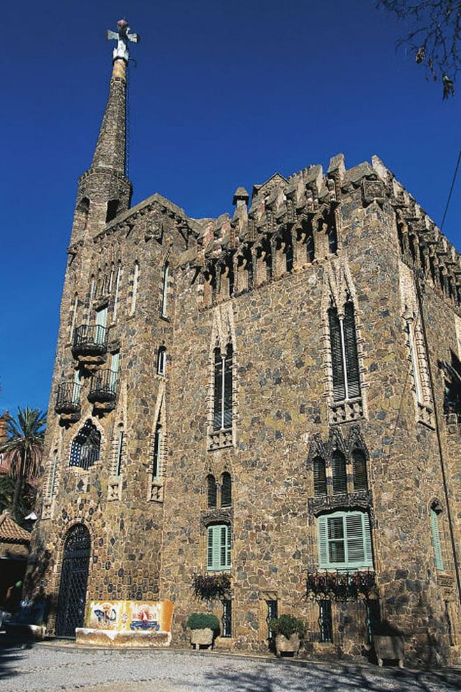 One of Gaudí's lesser known buildings, Bellesguard was originally the site of the castle of Martin I, the last king of the House of Barcelona. Gaudí designed the current building as a mix of Art Nouveau and Neo-Gothic styles between 1900 and 1909.