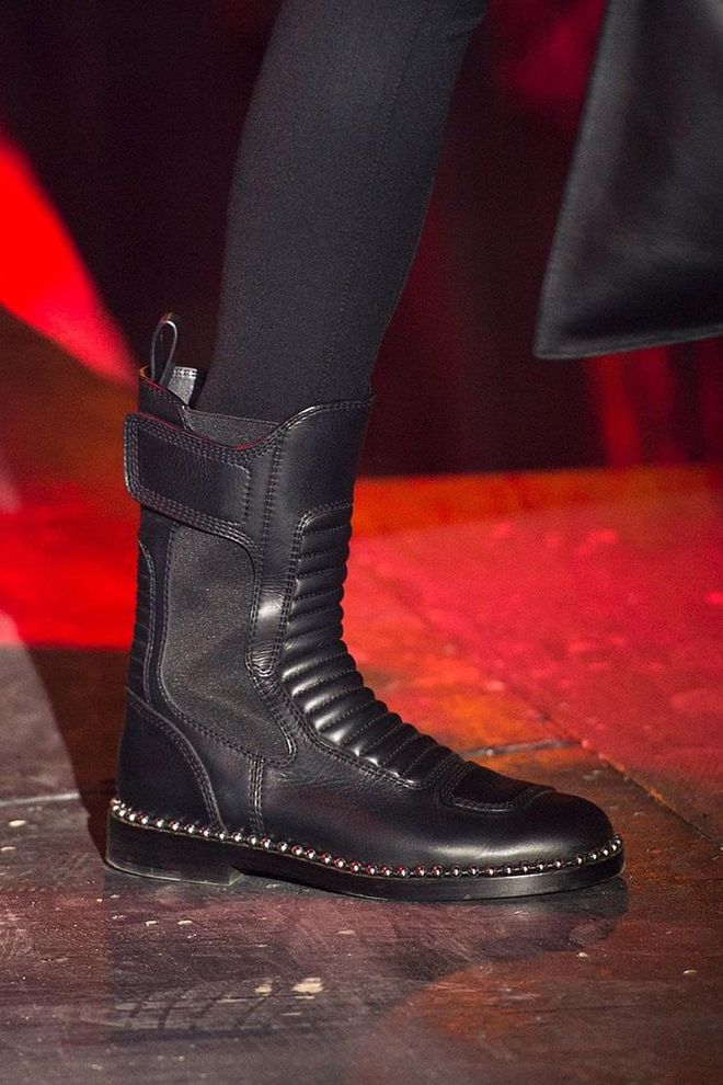 Even pacifists can get behind this military vibe...
Pictured: Alexander Wang