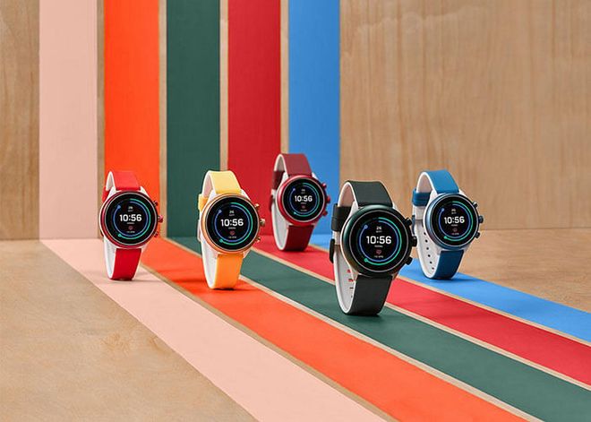 This comes with Google Fit™ heart-rate and workout tracking functions, making it perfect for the wellness guru's gym sessions.
