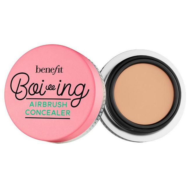 Benefit’s got a great range of concealers to choose from, but to brighten dark circles and mask puffiness, go with the Boi-ing Airbrush Concealer. Featuring medium coverage with a soft-focus finish, this creamy concealer illuminates shadows around the eye contour area. Its creamy texture is great for the dryness-prone eye area as it doesn’t crease or sink into fine lines—dab any leftover product on your fingers on your eyelids as it makes for a great eyeshadow primer as well.