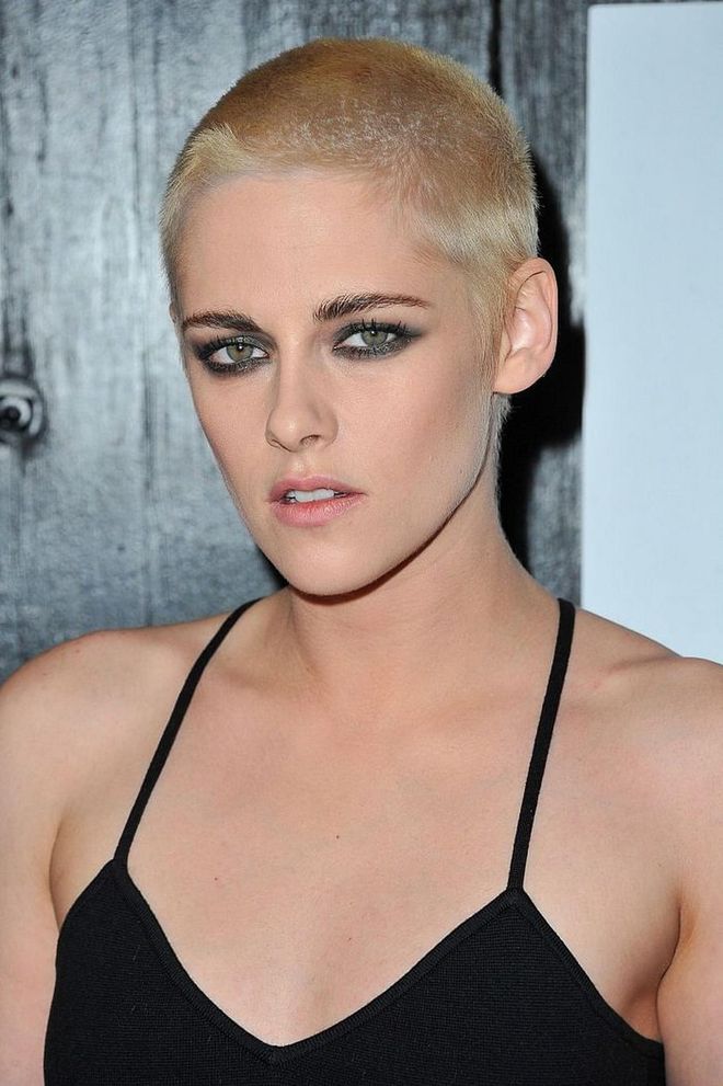 In which Kristen Stewart convinces us that shaved, bleached hair is definitely one badass way to keep your head cool in the heat (now, if only we had her courage to go through with it).