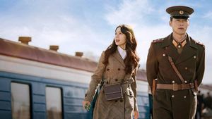 Son Ye-Jin And Hyun-Bin in 'Crash Landing On You' (Photo: Netflix)