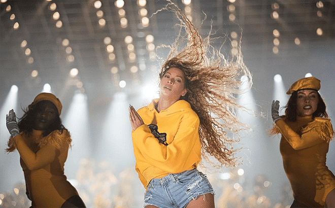 Proving sometimes a great pair of denim cut-offs make for the perfect less-is-more approach is the reigning queen of Coachella—and quite possibly the world—Beyonce.

Shop it: Alexander Wang shorts, $200, net-a-porter.com.