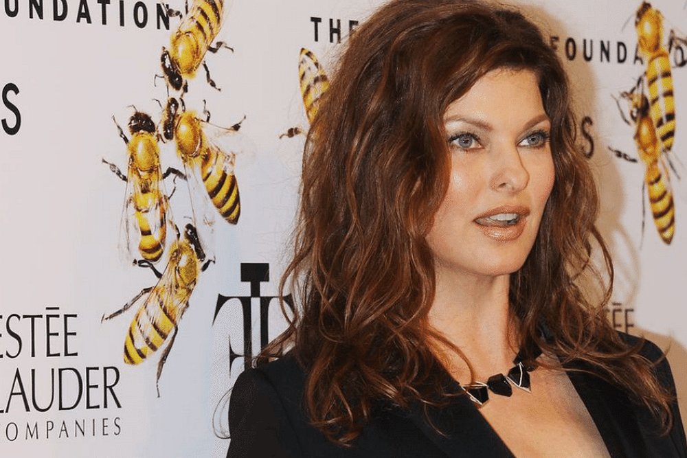 Linda Evangelista Is Coming Out Of Hiding After A Cosmetic Procedure Gone Wrong