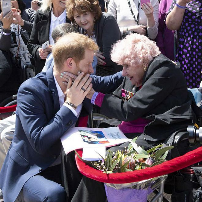 Prince-Harry-and-Daphne-Dunne-2015-1