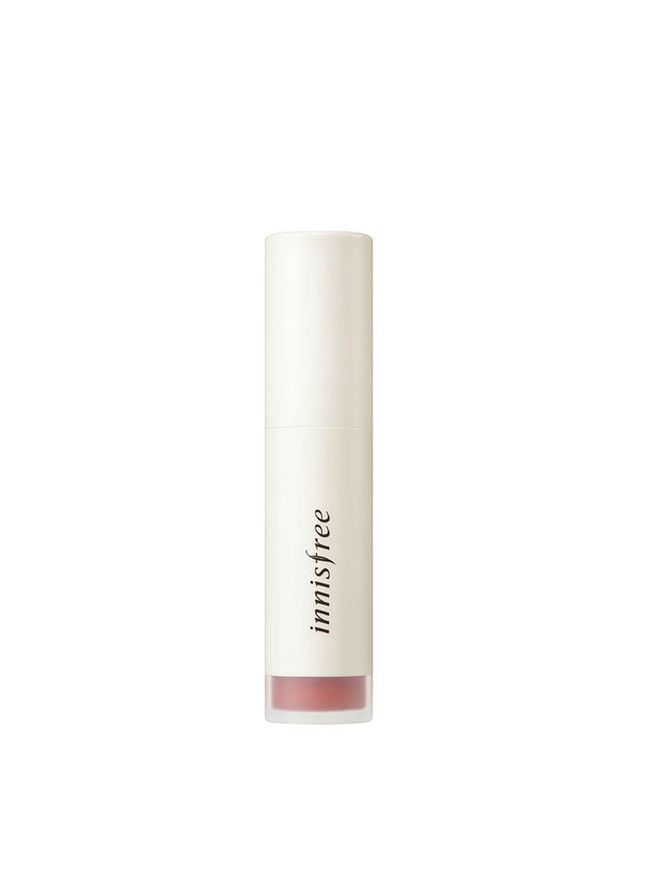 Known for their matte tints, Innisfree is now rolling out creamy, more hydrating formulas but with the punch in pigment. With 12 new colours to choose from, these creamy lip tints glide across your lips for a fuller, more kissable pout. 