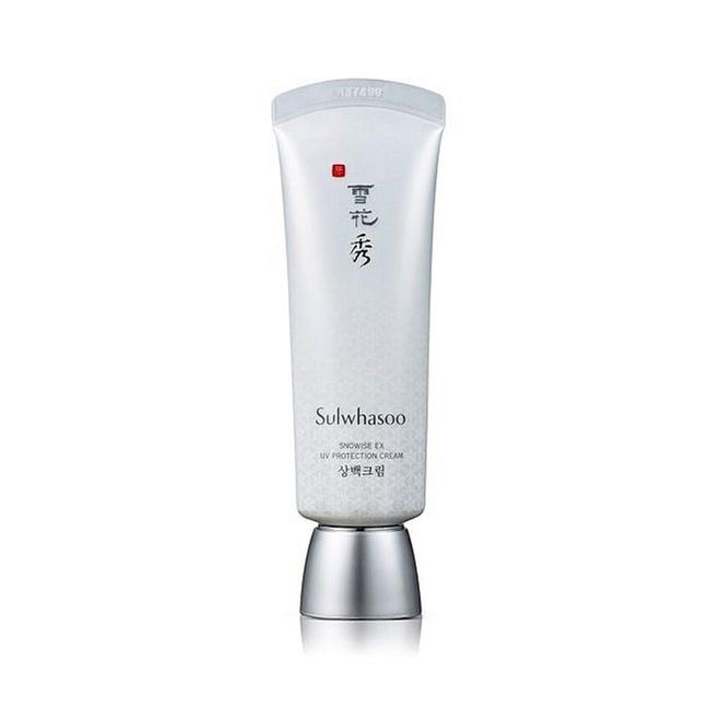 Why we love it: This sun protector brightens the skin with its ginseng-infused formula that not only nourishes the skin and preserves the skin's age, it also imparts a youthful radiance like no other. (Photo: Sulwhasoo)