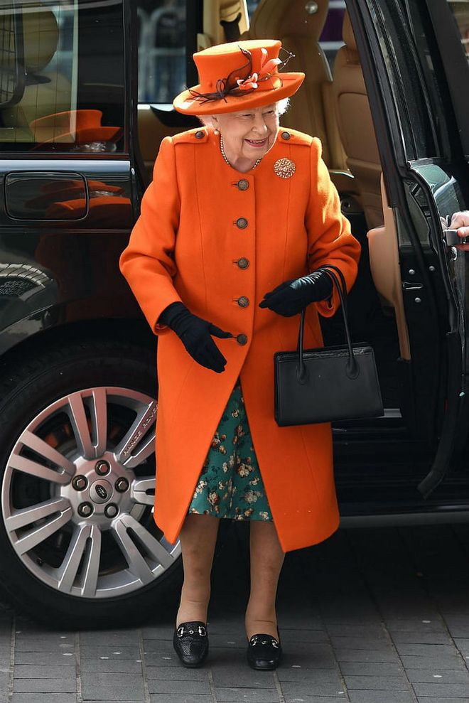 queen-elizabeth-ii-arrives-for-her-to-visit-to-the-science-musuem