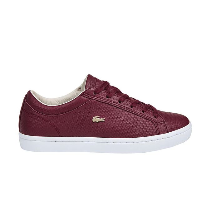 If you're looking for something to wear that will take you past National Day, Lacoste's versatile sneakers in burgundy are perfectly on trend for the National Stadium and for the street too!